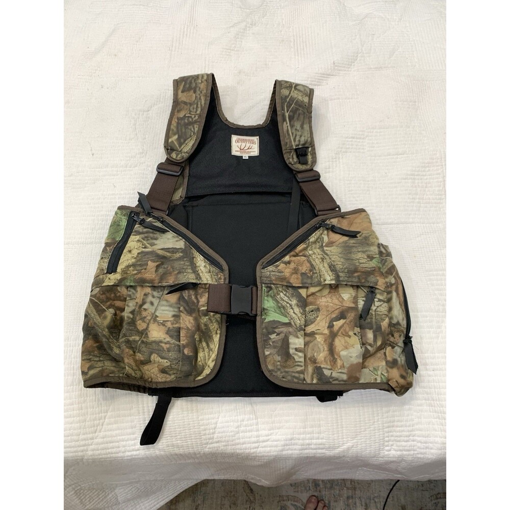 Crooked Horn Outfitters Non Typical Camo Hunting Padded Pockets Vest Mens XL